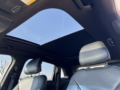 Used 2018 Lincoln MKX Reserve image 13