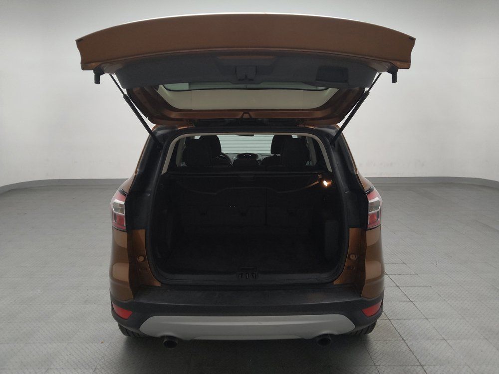 Used 2017 Ford Escape SE FWD image 29