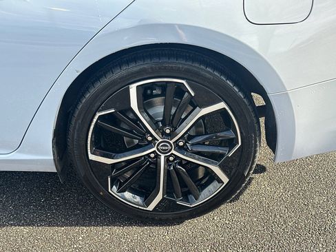 Used 2024 Nissan Altima 2.5 SR image 19