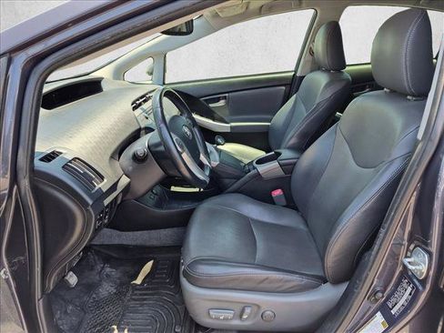 Used 2013 Toyota Prius Five w/ Appearance Pkg FWD image 11