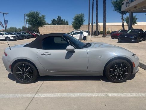 Used 2024 MAZDA MX-5 Miata Grand Touring RWD image 4