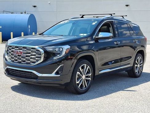 Used 2019 GMC Terrain Denali w/ Driver Alert Package II AWD/4WD image 6