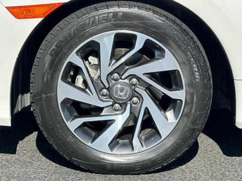 Used 2016 Honda Civic EX image 12