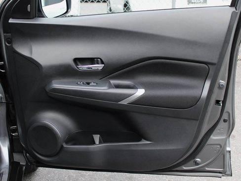 Certified 2024 Nissan Kicks SV w/ Interior Electronics Package image 17