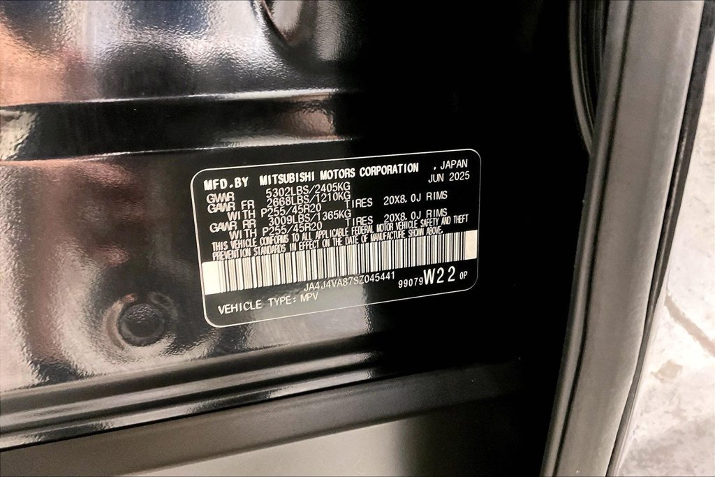 Used 2025 Mitsubishi Outlander SE AWD/4WD image 40