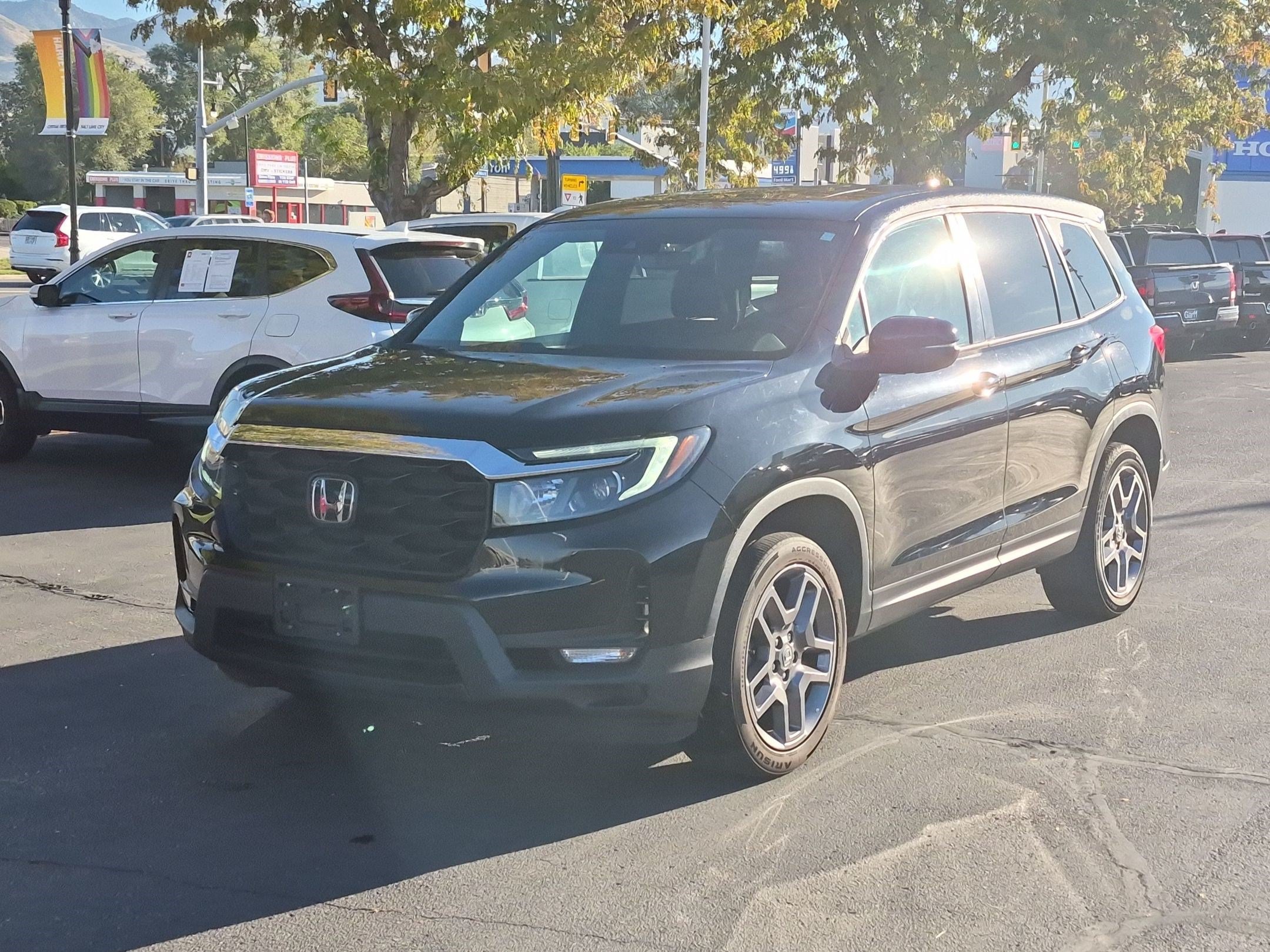 Used 2023 Honda Passport EX-L image 10