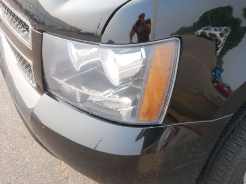 Used 2013 Chevrolet Tahoe LS AWD/4WD image 8