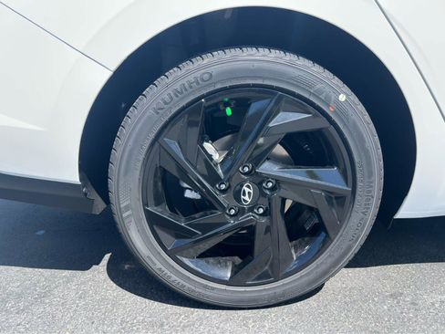 New 2026 Hyundai Elantra Sport FWD image 15
