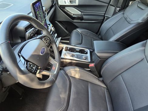 Used 2024 Ford Explorer ST w/ Equipment Group 401A image 14
