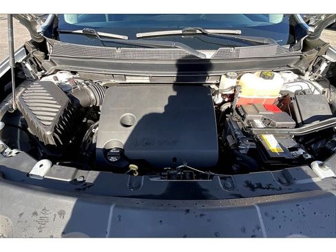 Used 2018 Chevrolet Traverse Premier w/ Redline Edition image 10