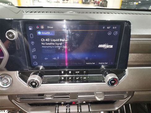 Used 2024 Chevrolet Colorado W/T w/ Safety Package image 22