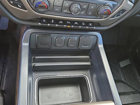 Used 2018 GMC Sierra 1500 Denali w/ Denali Ultimate Package image 16