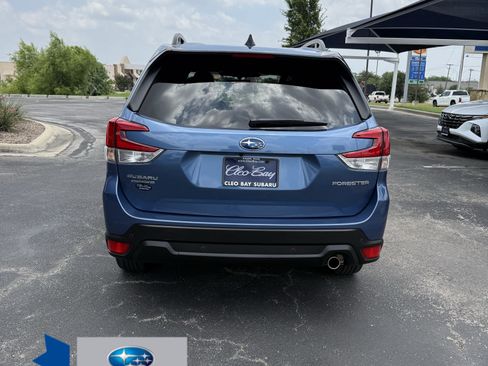 Used 2024 Subaru Forester Limited AWD/4WD image 6