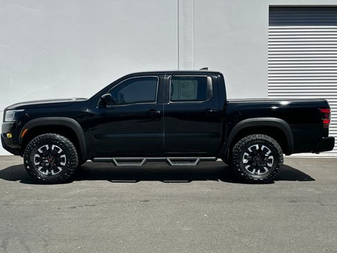 Used 2022 Nissan Frontier PRO-4X w/ Off-Road Protection Package AWD/4WD image 7