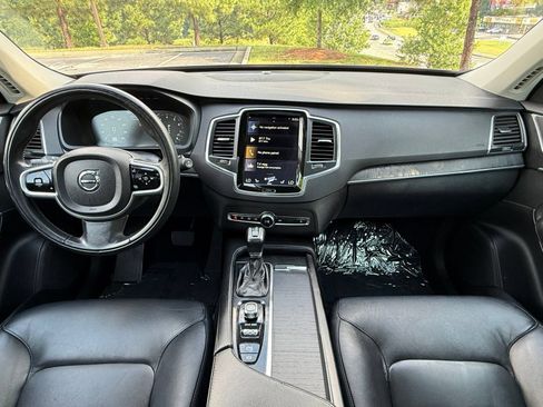 Used 2020 Volvo XC90 T5 Momentum w/ Protection Package FWD image 23
