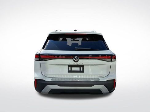 New 2025 Volkswagen Tiguan S image 6