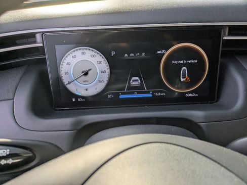 Certified 2022 Hyundai Tucson Limited w/ Winter Package image 15