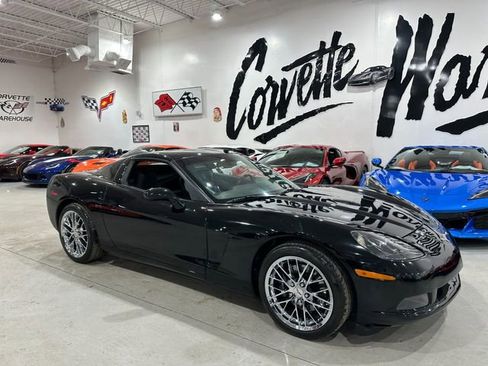 Used 2011 Chevrolet Corvette Coupe w/ Preferred Equipment Group image 19