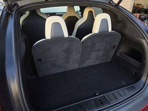 Used 2023 Tesla Model X Plaid image 27