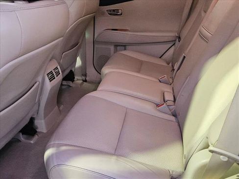 Used 2015 Lexus RX 450h FWD image 19