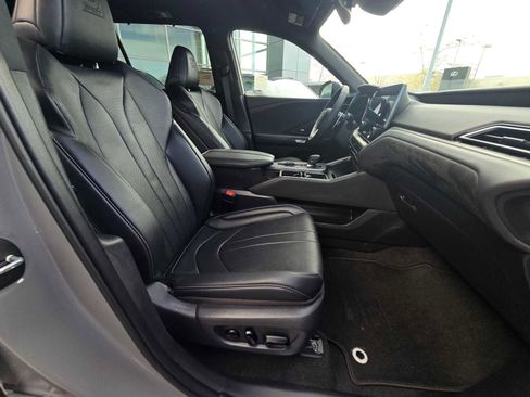 New 2026 Lexus TX 500h AWD image 11