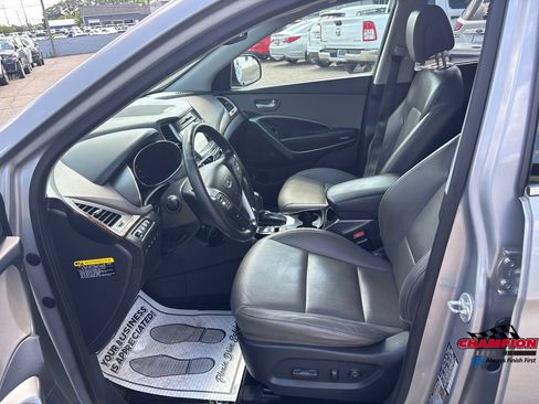 Used 2017 Hyundai Santa Fe AWD w/ SE Ultimate Tech Package 03 image 14