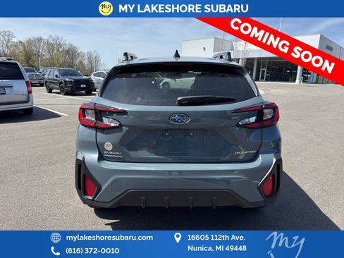 Used 2025 Subaru Crosstrek 2.0i Premium image 10