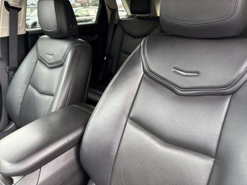 Used 2018 Cadillac XT5 Luxury w/ Driver Awareness Package image 13