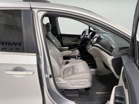 Used 2021 Honda Odyssey EX-L image 22