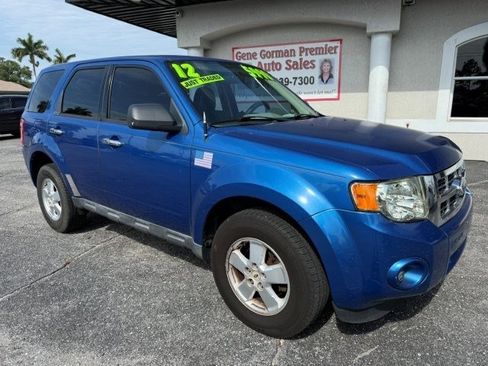 Used 2012 Ford Escape XLS FWD image 1