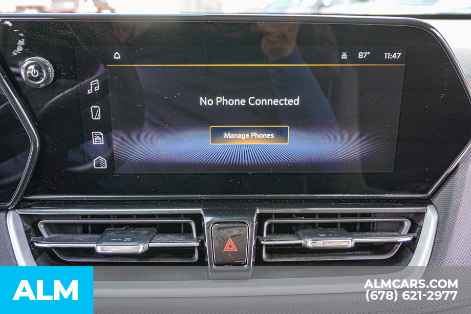 Used 2025 Chevrolet TrailBlazer LT FWD image 35