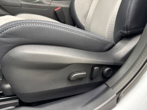 New 2025 Subaru Outback Premium image 12