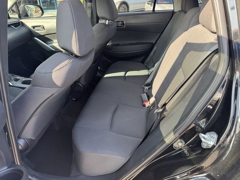 Used 2022 Toyota Corolla Cross LE image 14