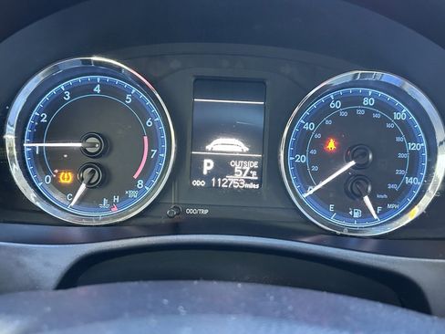 Used 2018 Toyota Corolla LE image 9