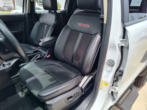 Used 2023 Ford Ranger Lariat w/ Tremor Off-Road Package AWD/4WD image 22