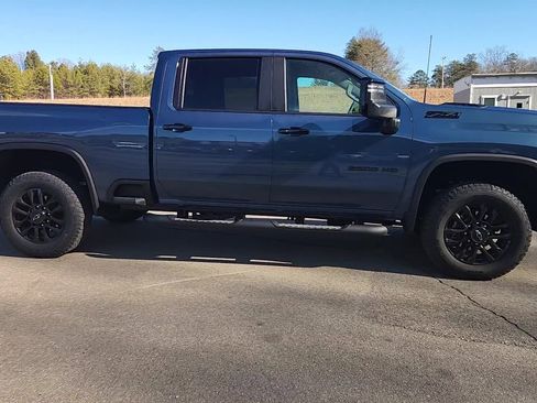 Used 2026 Chevrolet Silverado 2500 LT w/ Trail Boss Package image 17