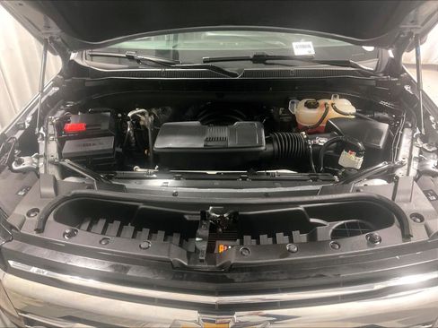 Used 2025 Chevrolet Tahoe LT image 30