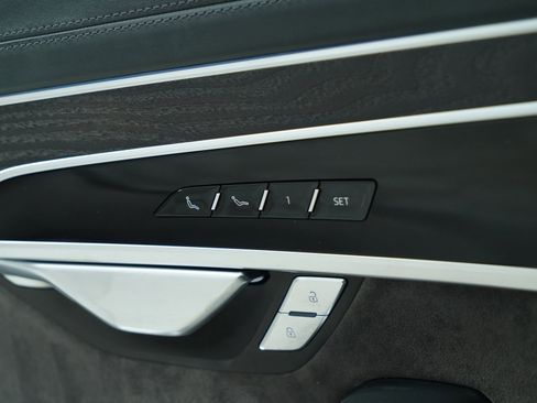 Certified 2021 Audi A8 L 4.0T AWD/4WD image 31