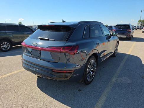 Used 2024 Audi Q8 e-tron Prestige AWD/4WD image 2