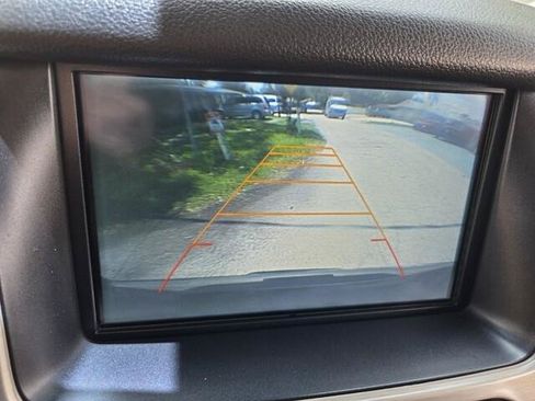 Used 2017 GMC Yukon Denali RWD image 10