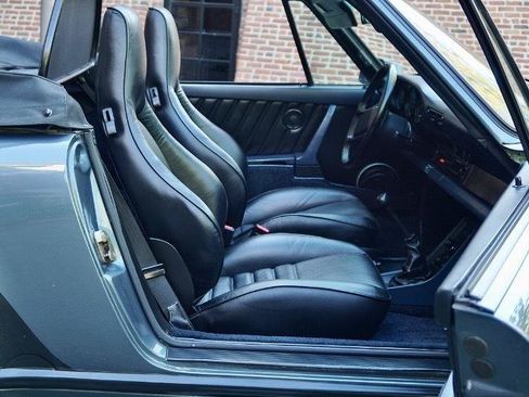 Used 1987 Porsche 911 Carrera RWD image 80