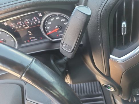 Used 2022 Chevrolet Silverado 2500 High Country w/ Technology Package AWD/4WD image 22