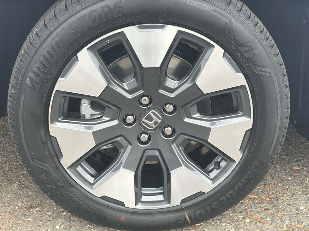 New 2026 Honda Pilot Elite image 4