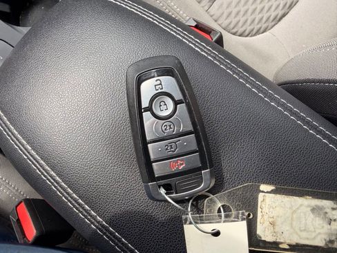 Used 2022 Ford Escape SE w/ Convenience Package AWD/4WD image 36