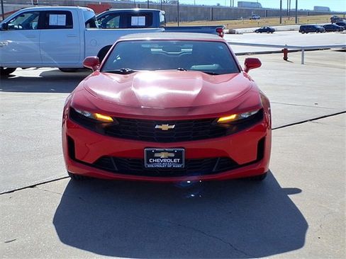 Used 2023 Chevrolet Camaro LT image 2