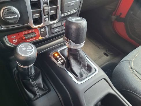 Certified 2025 Jeep Wrangler Unlimited Sport S 4xe image 13