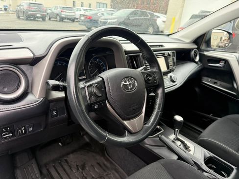 Used 2017 Toyota RAV4 XLE w/ All Weather Liner Package AWD/4WD image 19