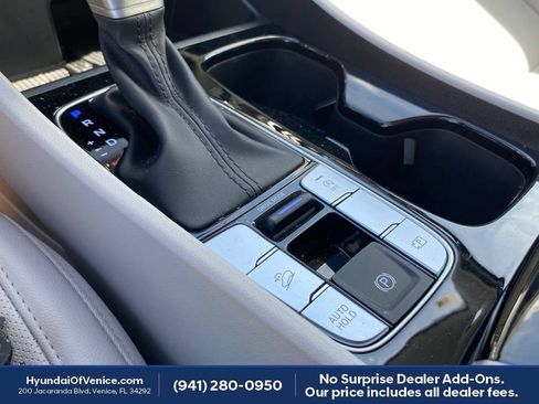 Certified 2025 Hyundai Tucson SEL FWD image 14
