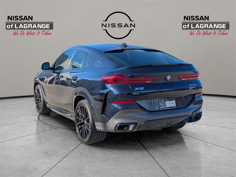 Used 2021 BMW X6 xDrive40i w/ M Sport Package image 6