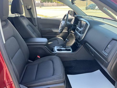 Used 2018 Chevrolet Colorado LT w/ Safety Package image 17